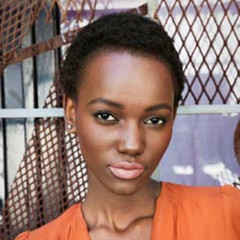 美宝莲纽约新任代言人HERIETH PAUL